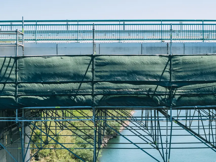 Reabilitação da Ponte sobre o Rio Zêzere  | Género Inédito